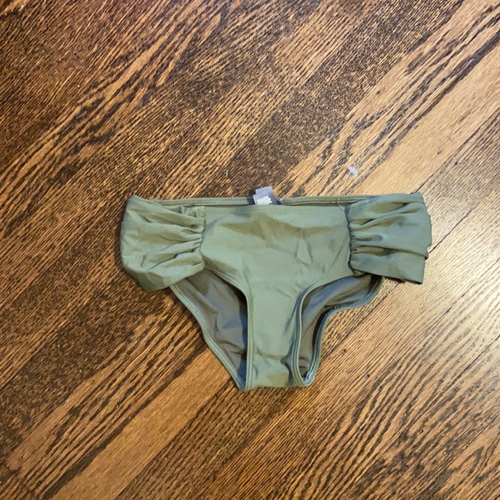 3/$15 NWOT Aerie Green Bikini Bottoms